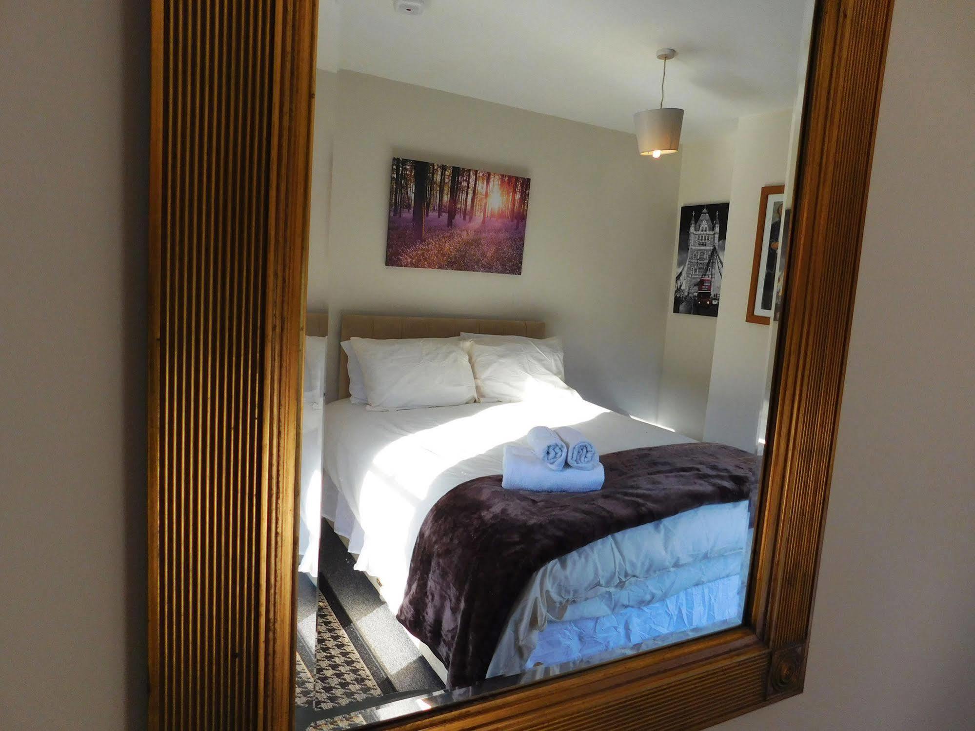 Stay Norwich Apartments Riverside With Free Parking Екстер'єр фото